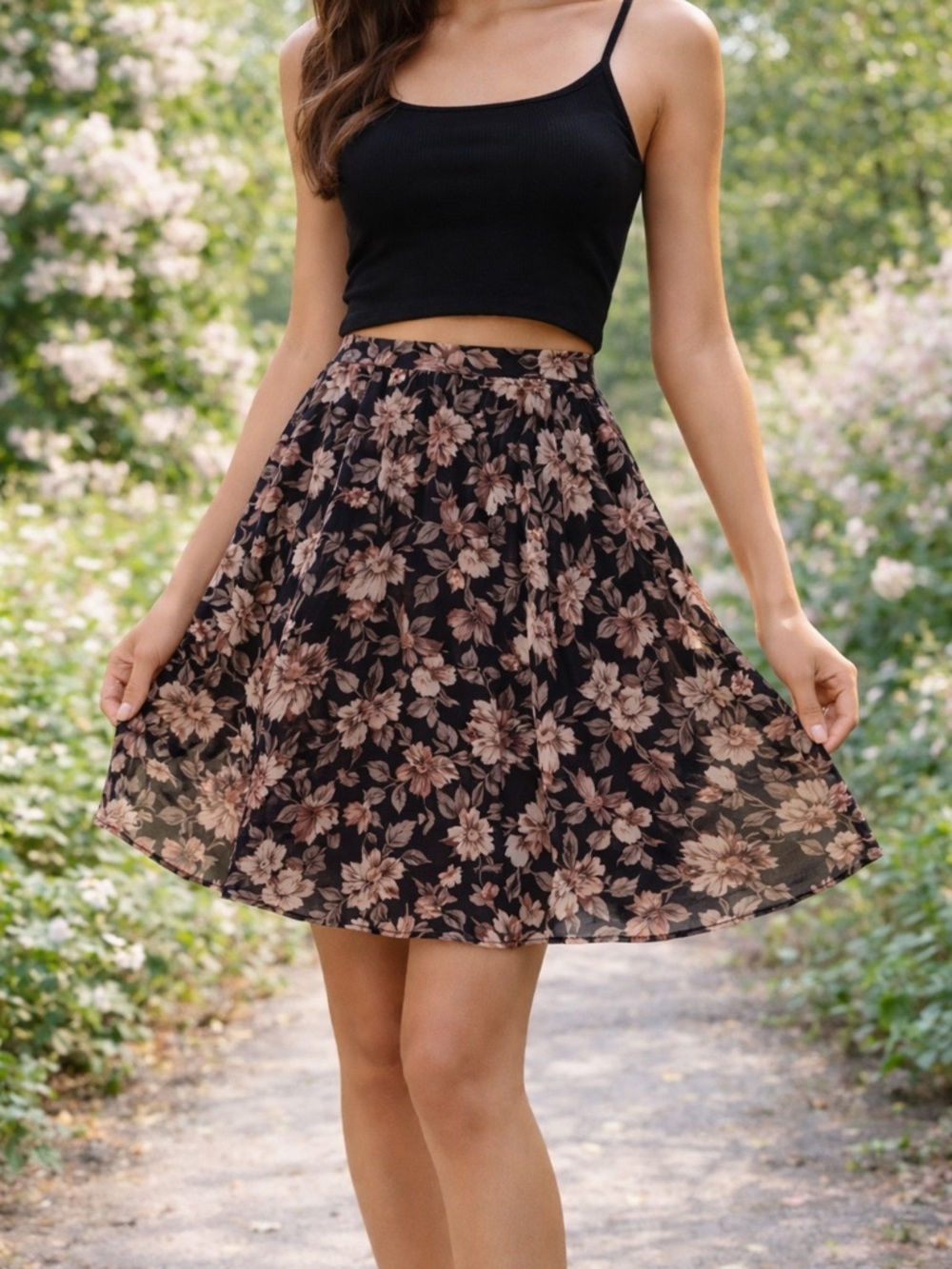 Express Vintage 1990s floral skirt Y2K EUC black and taupe size 9/10